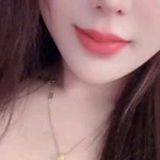 白嫩美乳御姐瑶瑶