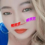 卷发熟女