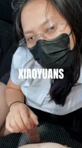  性感人妻OL帮你打飞机