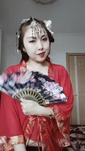 半老徐娘的风润艳舞