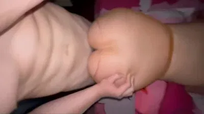健硕大器腹肌猛男帅哥后入蜜桃臀网袜母狗 直喊还要 饥渴难耐直接湿了