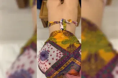 再约威海黄色战袍姐姐，这次穿碎花裙子，蕾丝内裤