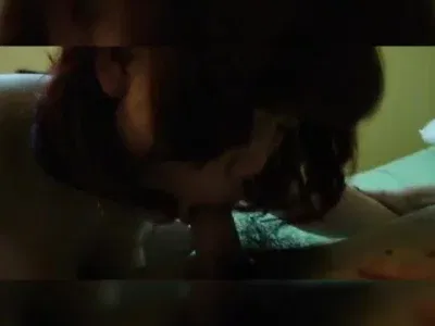 单男：爽吗？姐 老婆：爽！ 绿帽老婆拍摄单男干黑丝娇妻