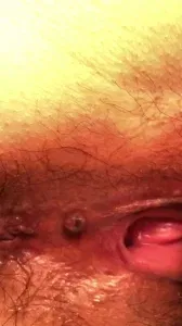 给老婆舔逼，淫水直流