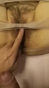 0314地区丝袜骚妇看着视频被操