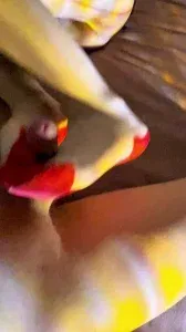 原创认证 175女神红底性感丝袜足交 自慰到喷