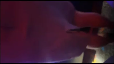  酒馆搭讪的人妻姐姐 出来玩都穿开裆丝袜