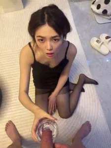 https://cnd-2005-03-01.iyuepa-cdn.xyz/image/mjsODcube5qeElWwa2DqD6Nj.webp
